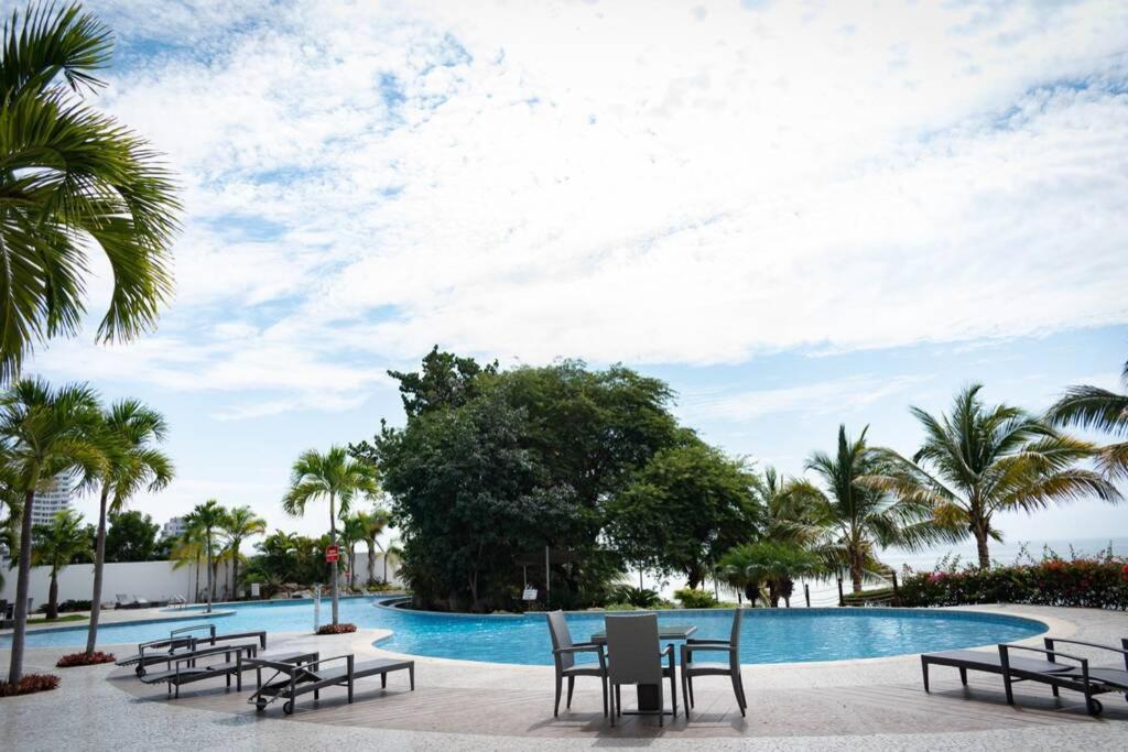 M3 Lujoso Y Comodo Departamento Con Playa 2 Piscinas Cancha De Tenis Jacuzzi Seguridad 24 Horas มันตา ภายนอก รูปภาพ